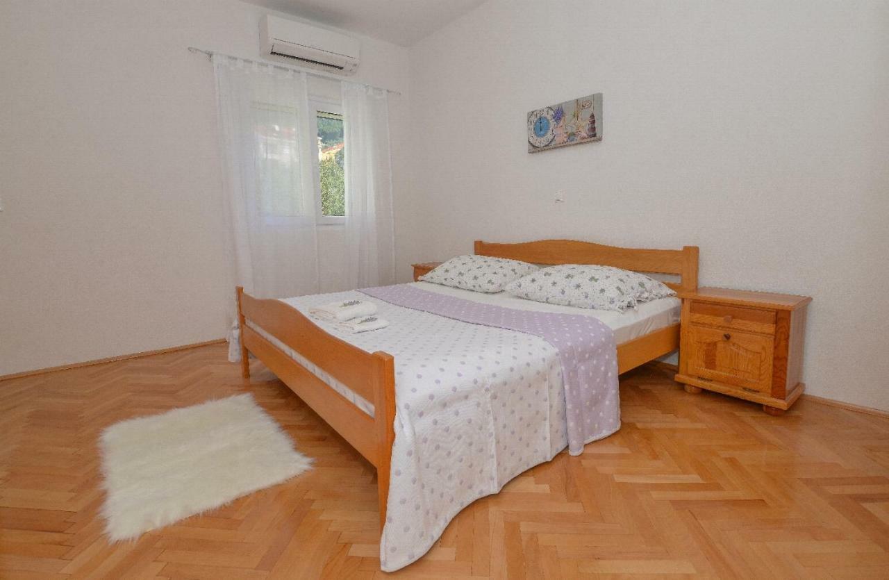 Villa Jelena Makarska Exterior photo